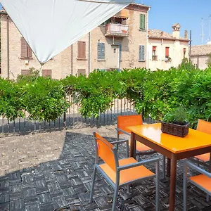 Casa Dell'archivòlto Con Garage Appartamento Ferrara